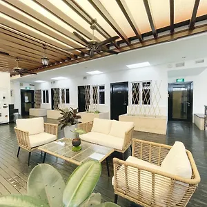 红多兹酒店-近马林百列中央 新加坡